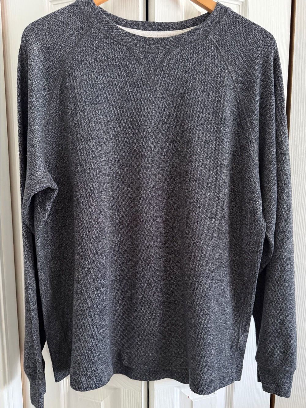 American Eagle Outfitters Dark Gray Crewneck Pullover